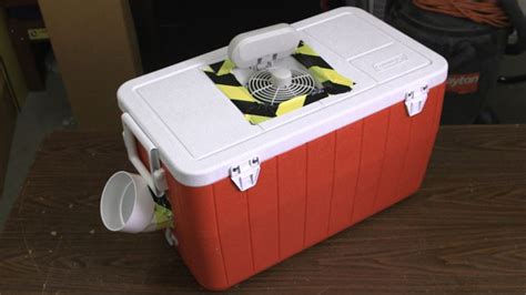 Diy ac ice chest by april wilkerson on july 08, 2013 ok ok ok, before you say it, i know this is a little bit hillbilly, but at the end of the day this sucker works and i am all the more thankful for it in this texas heat. Pin by Kristin Hartman on TIPS & HACKS | Diy air ...