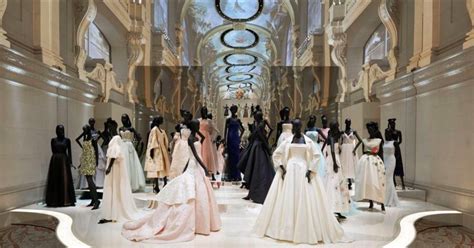 Ontdek De Tentoonstelling Christian Dior Designer Of Dreams Vanuit