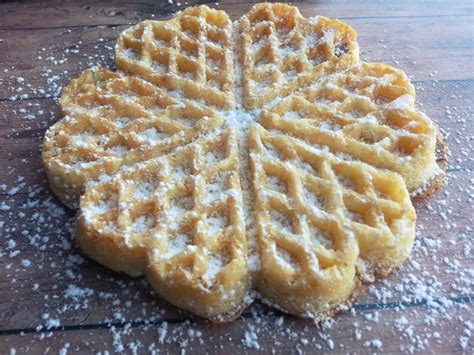 Tolle rezepte in vielen variationen und vieles mehr! Norwegische Waffeln | Rezept | Waffel, Backen und Kuchen