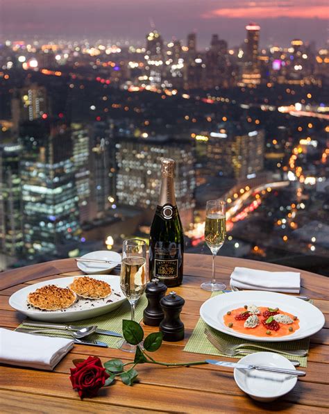 Where to Have a Romantic Dinner for Two Under the Stars | Booky