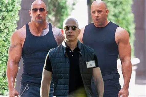 Amazon Ceo Jeff Bezos Stuns Everyone With His Macho Look Twitter Users