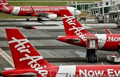 Maybank credit card holders have carried out spending transactions in the last 3 months worth of min. AirAsia to remove processing fee for credit card, online ...