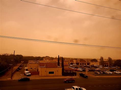 Crazy Videos From Yesterdays Dust Storm In Lubbock Texas