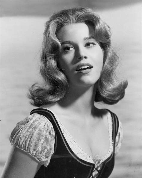 VintagePhotos On Twitter Jane Fonda Barbarella Jane Fonda Black And White Portraits