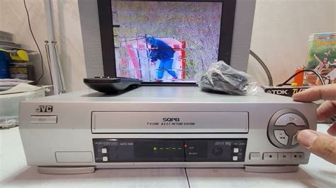 VIDEOREGISTRATORE VHS E SUPER VHS PLAYER JVC HR J580 6 TESTINE QUALITÀ