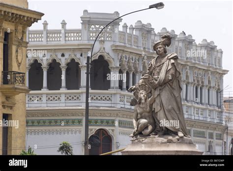 Christopher Columbus Lima Statue Peru New World Stock Photo Alamy