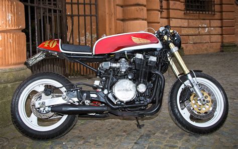 The honda's rc17 (also known as the cbx750e/f/g) is a motorcycle manufactured by honda primarily for the european, south african and australian markets. 99garage | Cafe Racers Customs Passion Inspiration: Honda ...