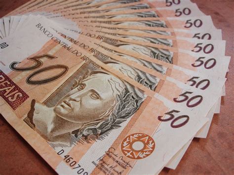 Quanto é 50$ Em Reais