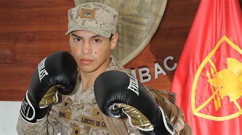 La Sacrificada Vida Del Boxeador Campeón De Chile Que Trabaja Como