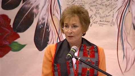 Judge Judy Gives Powerful Advice In Tear Jerking Commencement Speech
