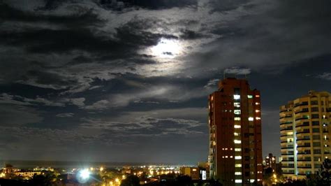 🥇 Clouds Landscapes Night Buildings Colombia Cities Barranquilla