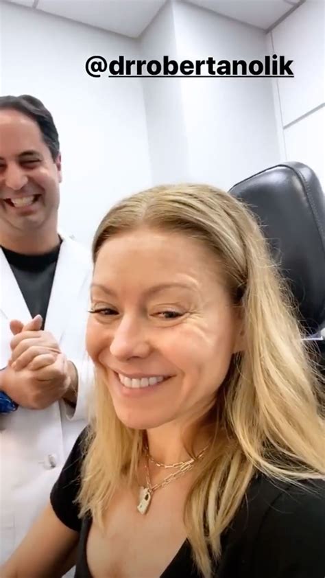 Kelly Ripa Brings Fans Behind The Scenes While Getting Botox