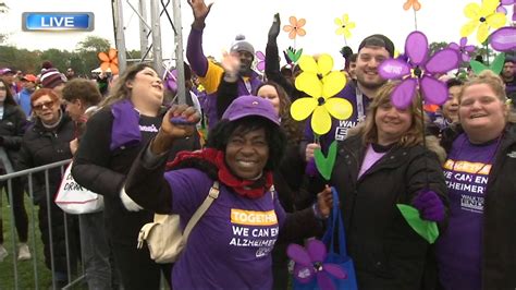 Thousands Walk To End Alzheimers Abc7 Chicago