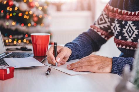 Do You Still Write And Receive Christmas Cards — Yours