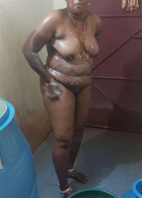 South Indian Tamil Wife Naked Bathing Photos FSI Blog