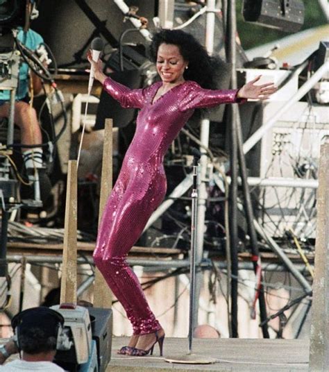 26 Fabulous Photos Of Diana Ross Live In Central Park In 1983 ~ Vintage