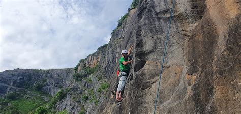Rock Climbing At Avon Gorge Bristol With Up Under Adventures