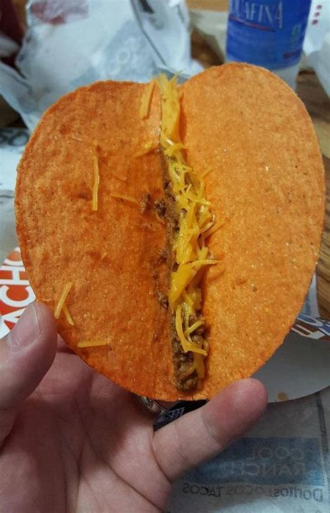 33 Unbelievably Disgusting Fast Food Fails
