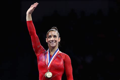 Aly Raisman Named Captain Of The 2016 Us Olympic Gymnastics Team For The Second Time Glamour