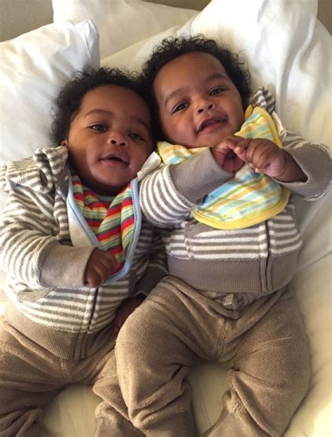 Pin By Indyyy On •ʄÂʍɨʟÍǟ Cute Black Babies Twin Baby Boys Black
