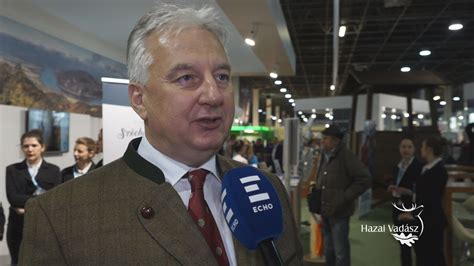 Vezérigazgatója egyes papírok szerint semjén zsolt édesanyjának épített. Interjú Semjén Zsolt miniszterelnök-helyettessel a 25 ...