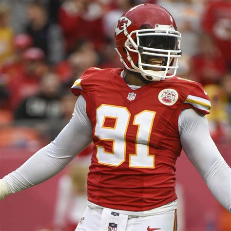 Tamba Hali Retires After 12 Year Nfl Career Signs 1 Day Contract With