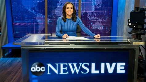 Linsey Davis Helps Abc News Toggle Between Tv News Streaming Video