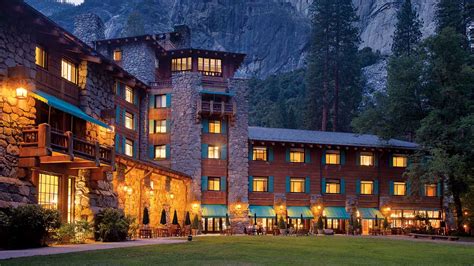 Ahwahnee Hotel In Yosemite Yosemite National Park Trips