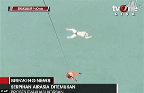 Airasia Plane Crash 40 Bodies Found In Java Sea