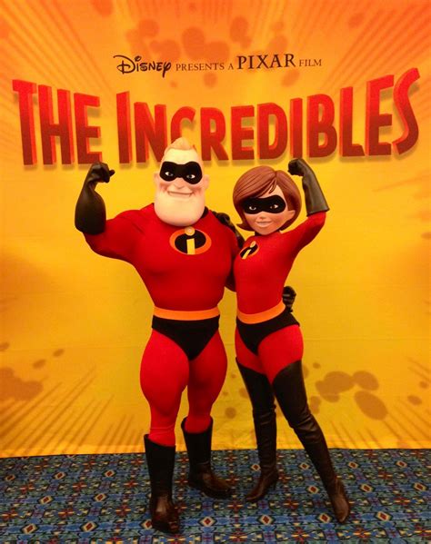 Mr And Mrs Incredible Disney Presents Disney Characters Costumes