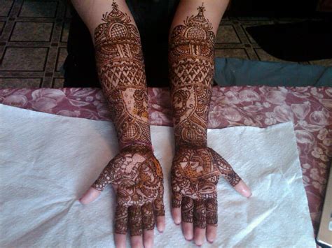 South Asian Source Great Designs From Bridal Henna Artist