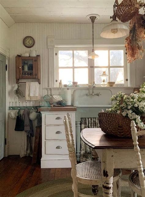 9 Charming Cottagecore Decor Ideas And What Is Cottagecore Cottage