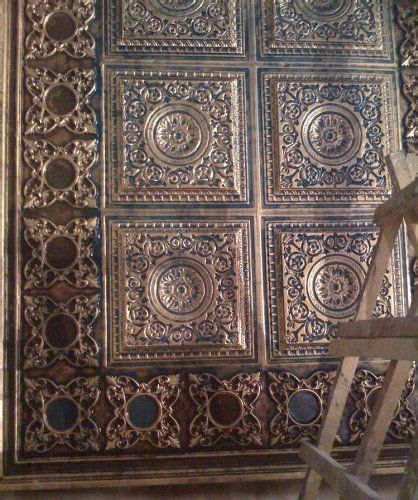 Discover what a drop ceiling is, the different styles of drop ceiling you can choose from nowadays, and the various a drop ceiling holds many benefits for both residential and commercial buildings. ceiling pattern | Silver ceiling tiles, Faux tin, Drop ...