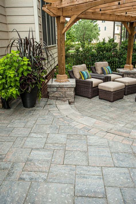Concrete patio photo gallery browse our collection of concrete patio pictures for inspiration and ideas for your backyard, or other outdoor entertaining spaces. 44+ Fabulous concrete patio ideas for your backyard - Page ...