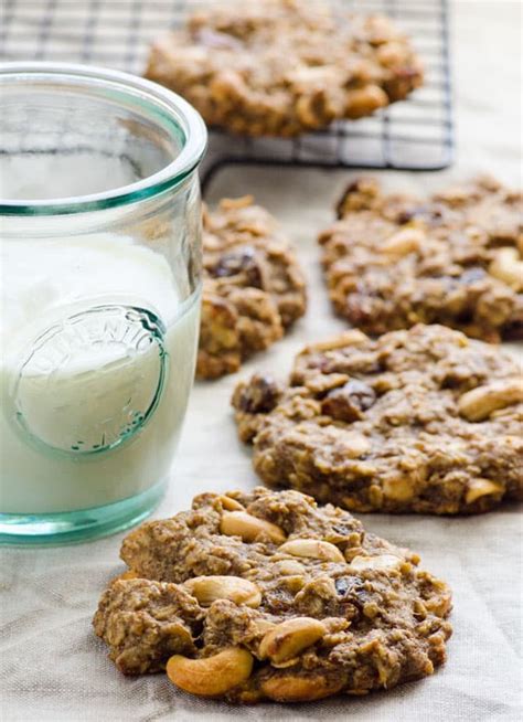 Here is a cakey cookie. Sugar Free Oatmeal Cookies - iFOODreal - Healthy Family ...