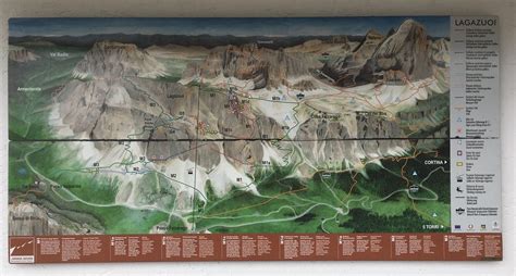 Karte Des Lagazuoi Gebiets An Der Seilbahn Am Passo Falzar Flickr