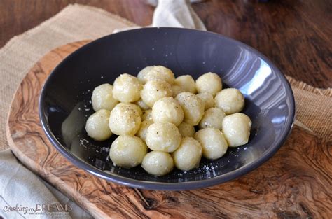 Potato Gnocchi Stuffed With Gorgonzola Recipe Homemade Gnocchi