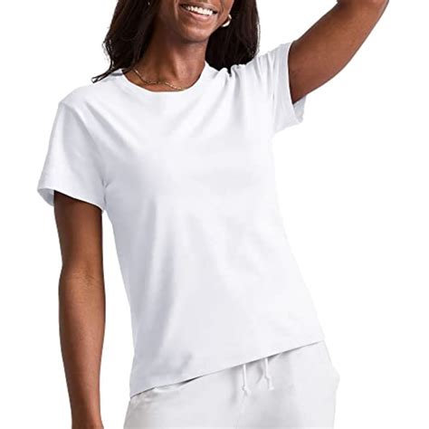 13 Best White T Shirts For Women To Wear In 2023