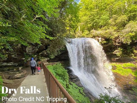 Waterfalls Near Highlands Nc Hike The Smoky Mountains