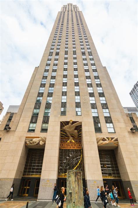 Rockefeller Center En Standbeeld Van Atlas Nyc Redactionele Fotografie