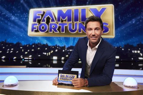 Family Fortunes: Reviving a popular gameshow | Behind The Scenes