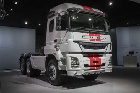 Daimler Trucks показал глобальные коммерческие автомобили Автоцентр ua