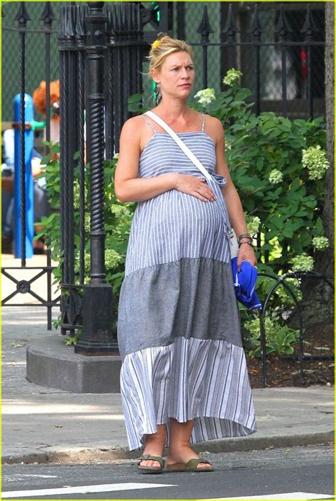 Pregnant Claire Danes And Husband Hugh Dancy Spend A Day Out In Nyc Photo 4134616 Claire Danes