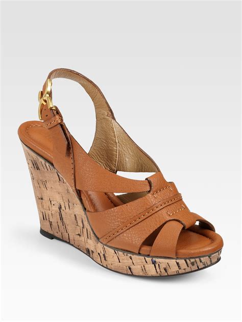 chloé cork wedge sandals in brown lyst