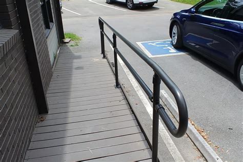 Ada Round Pipe Handrail Aluminum Handrail