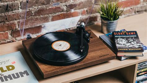 7 Best Record Players Of 2024 Reviewed