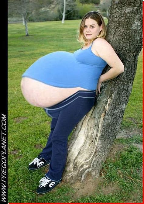 Woman Pregnant Belly Expansion Pregnantbelly