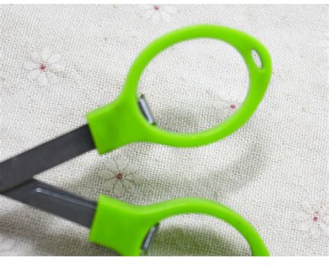 2021 scissors folding glasses scissors stainless steel line small 8 word manufacturer direct