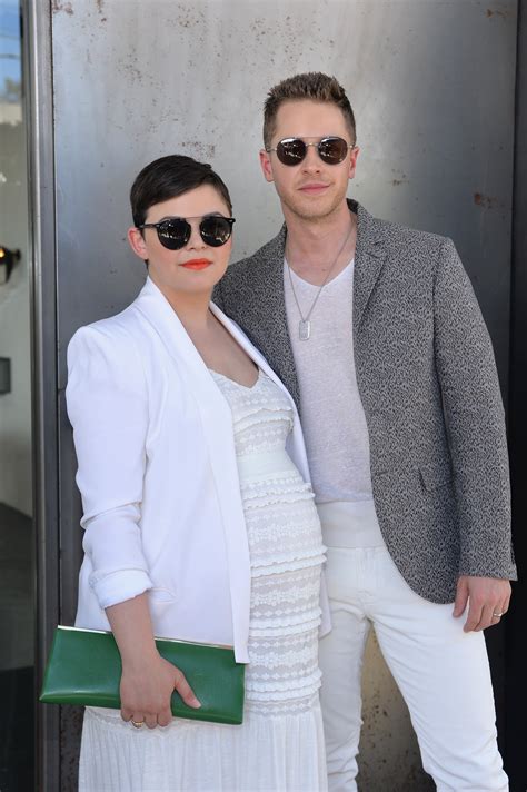 Celebrity Entertainment Ginnifer Goodwin And Josh Dallas Get Delightfully Goofy On The Red