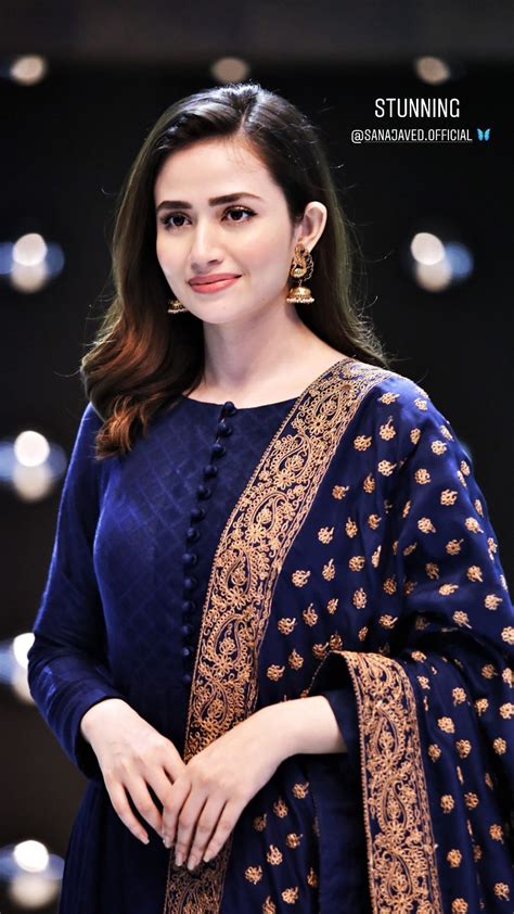 Stunning Sana Javed In Blue Dress Simple Style Outfits Fashion